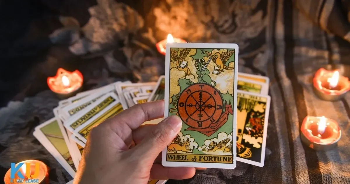 Bài Tarot KUBET – Khám Phá Tương Lai Với Giao Diện Mới 3 Bí Quyết Sử Dụng Tarot Để Dự Đoán Chính Xác Tại KUBET