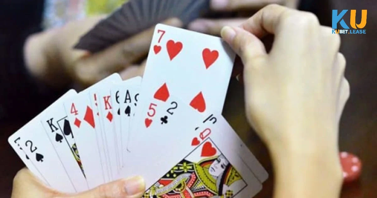 Hướng Dẫn Xếp Bài Tiến Lên Sao Cho Dễ Đánh Nhất Tại KUBET 4 Một trong những yếu tố quan trọng nhất trong Tiến lên là thời điểm